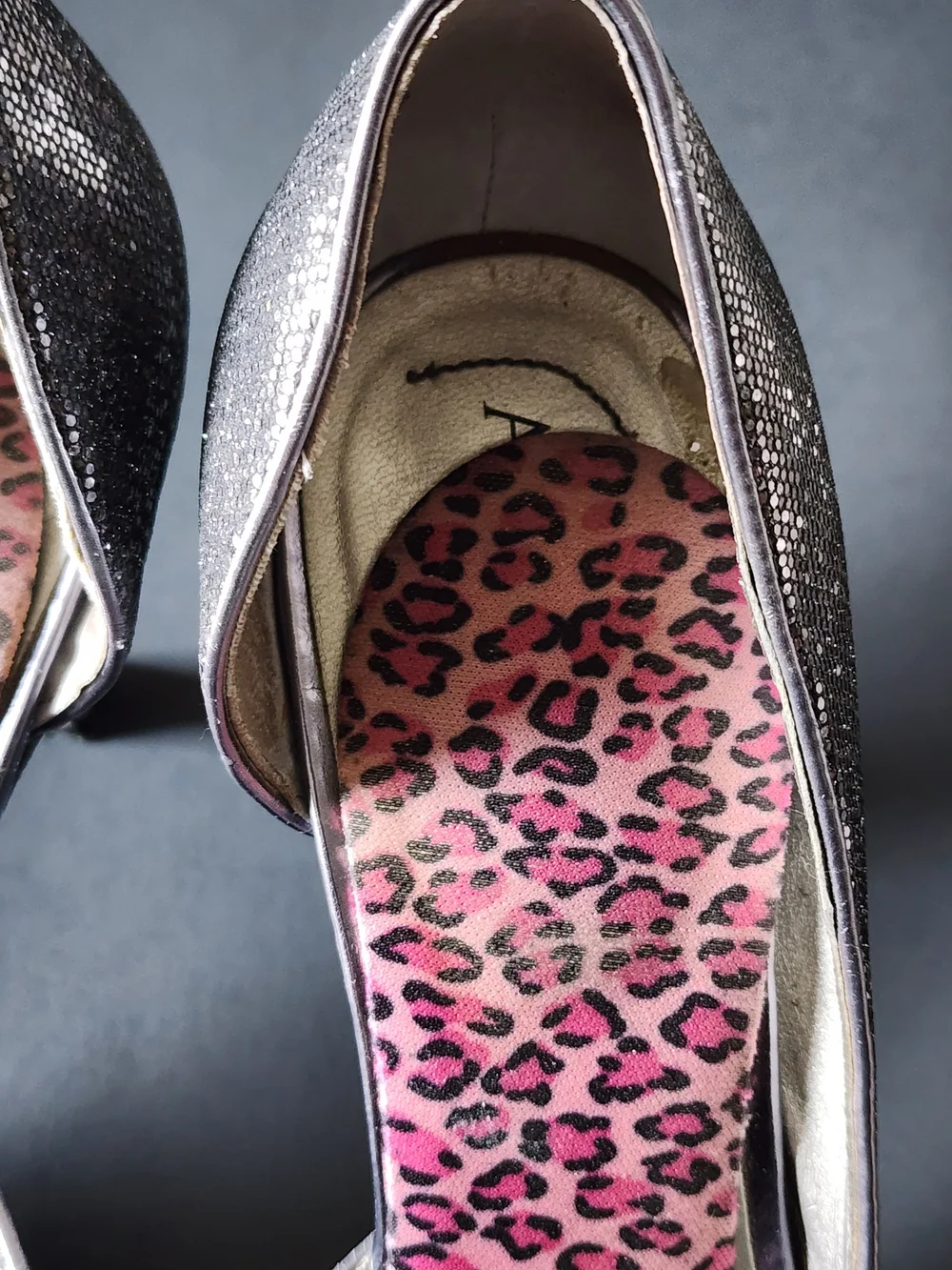 Anne Klein Women's Pointed Toe -Glitter Pumps in Silver